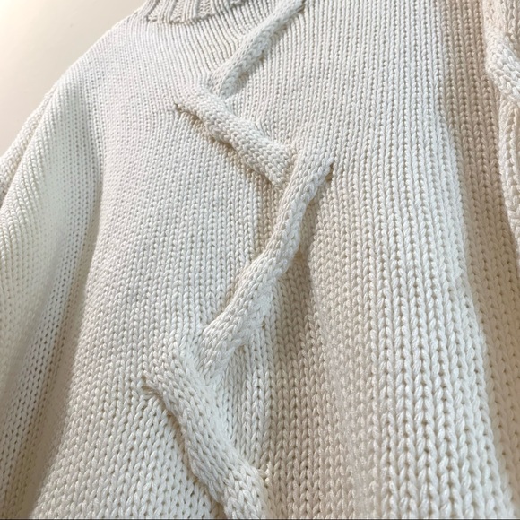 Moon & Madison Oversized Cream Sweater with ZigZag Detailing - Size M (EUC) - Picture 3 of 8